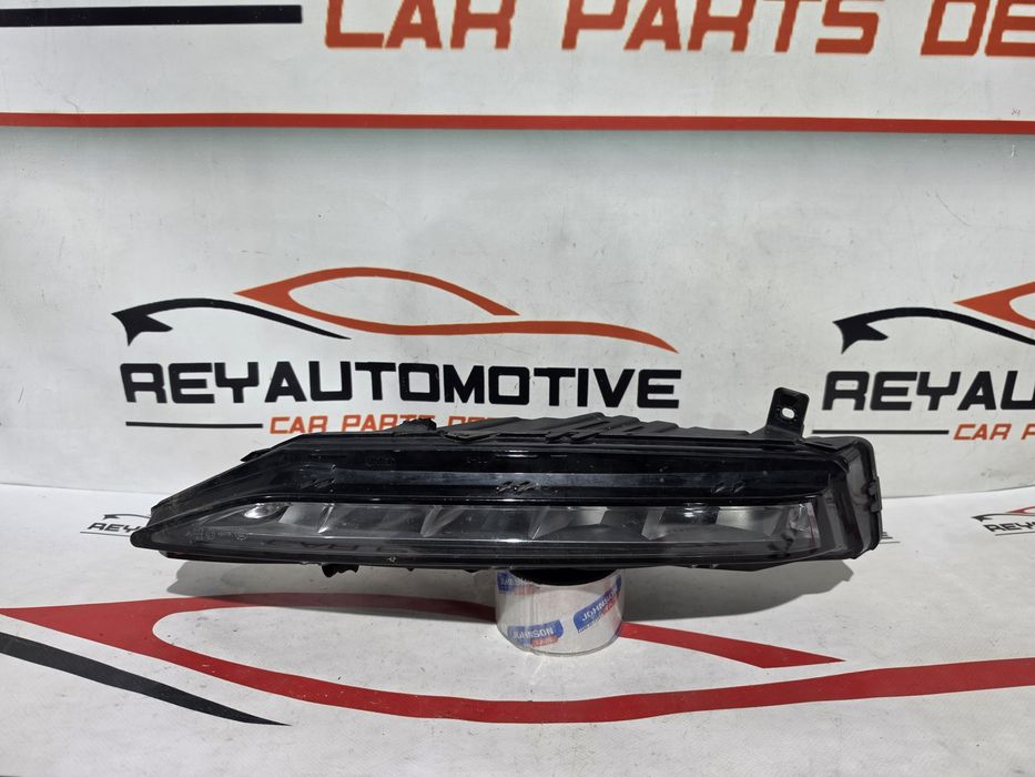 Proiector led stanga Skoda Superb 3 Facelift dupa 2019 cod 3V0941699B