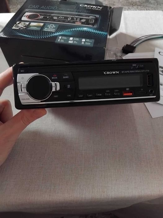 авто плеър crown