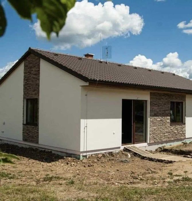 Case pe structura metalica