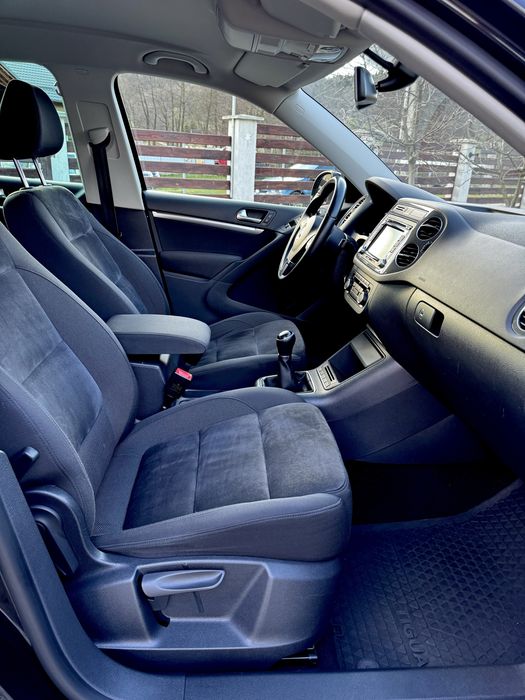 **VW TIGUAN Sport & Style**186000 Km• Bi Xenon•Incalzire Scaune•Import Germania•**