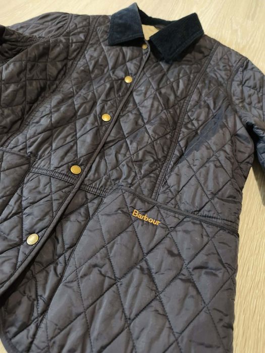 Jacheta dama matlasată Barbour 42