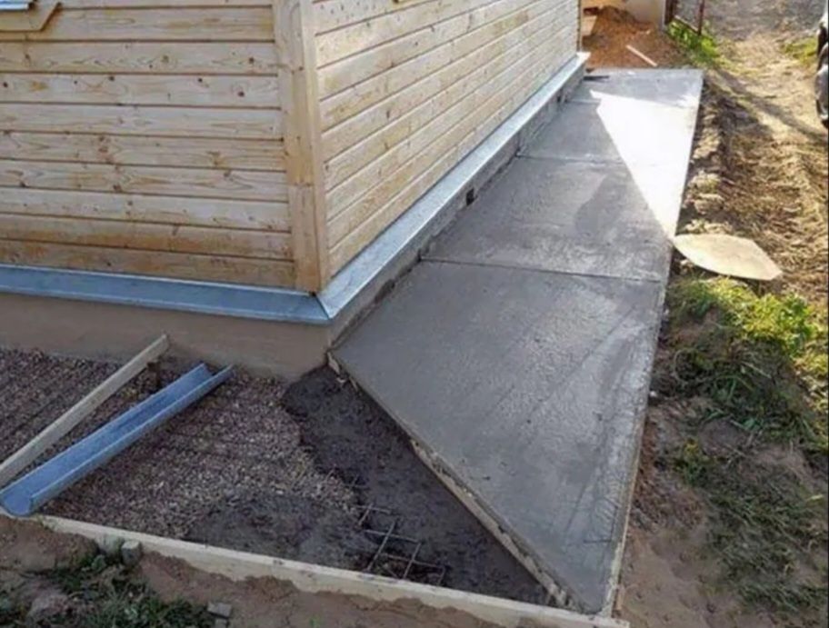 Строю меж комнатные перегородки