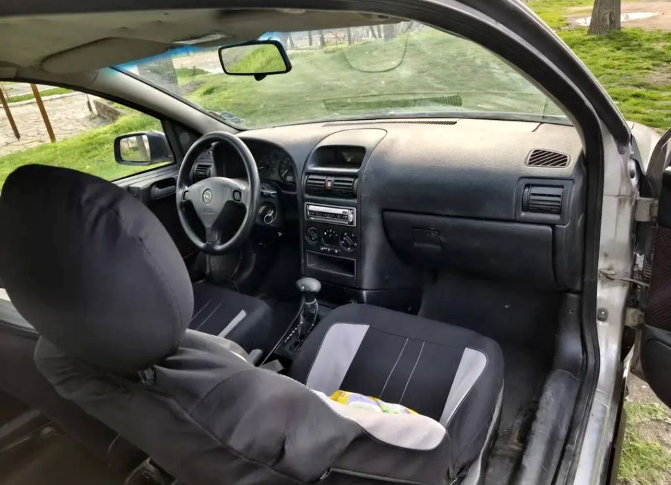 Opel Astra 1.6 автомат