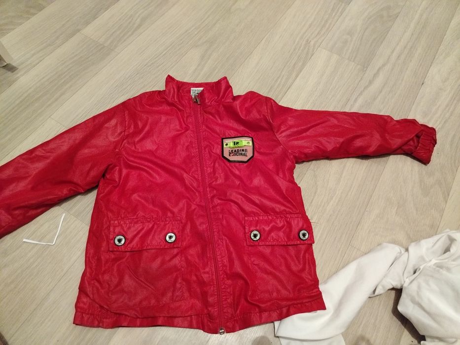 Отдам 2 пакета вещей