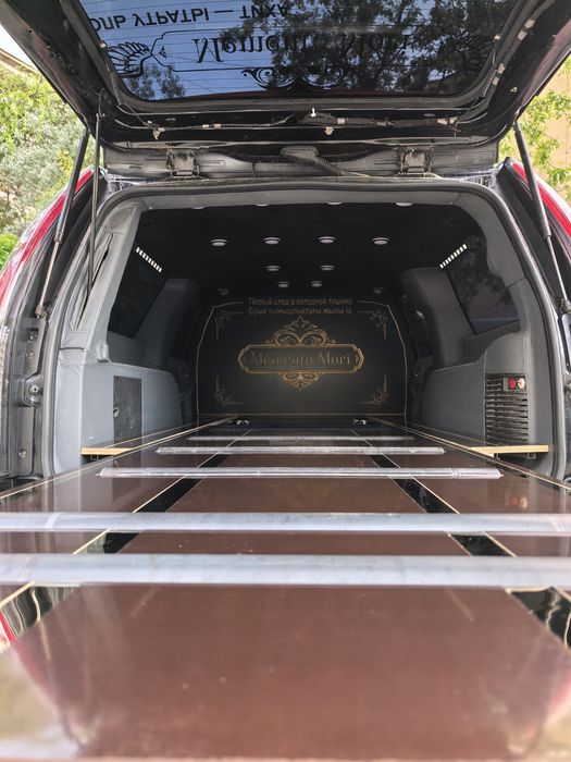 VIP катафалк Cadillac Escalade