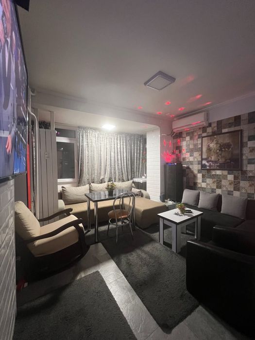 proprietar inchiriez garsoniera, zona Colentina, vedere panoramica par