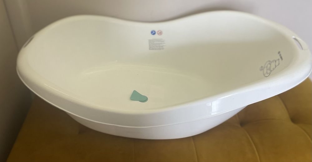 Продам детскую ванночку для купания