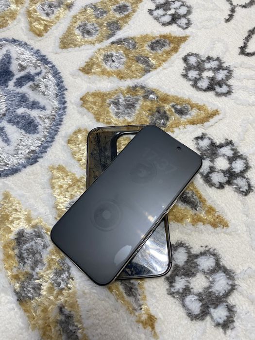 Айфон 15про срочно