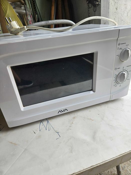 Микроволновая печь микроволновка