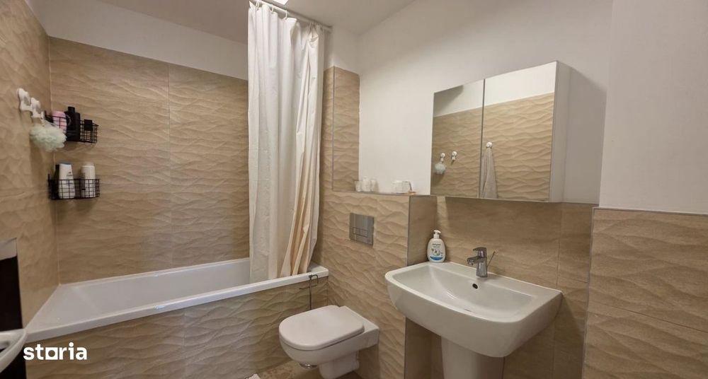 Apartament 3 camere  Baneasa-Jolie Ville lac