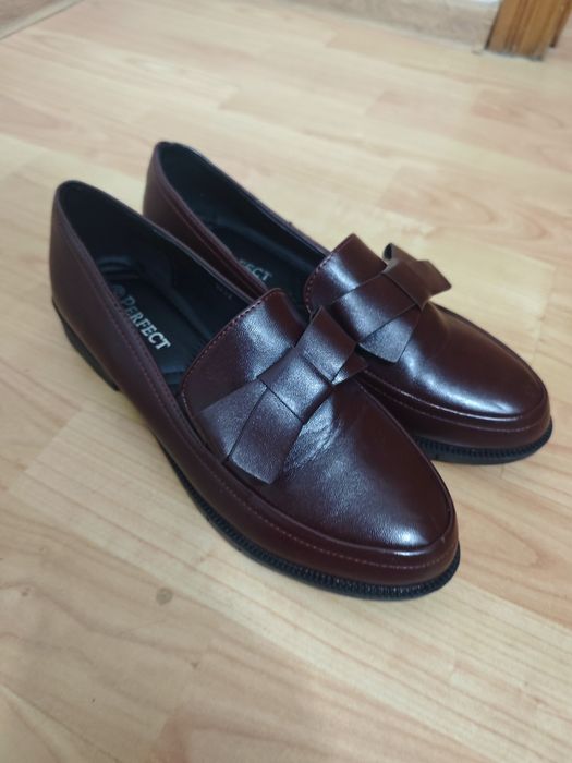 Продам женские лоферы