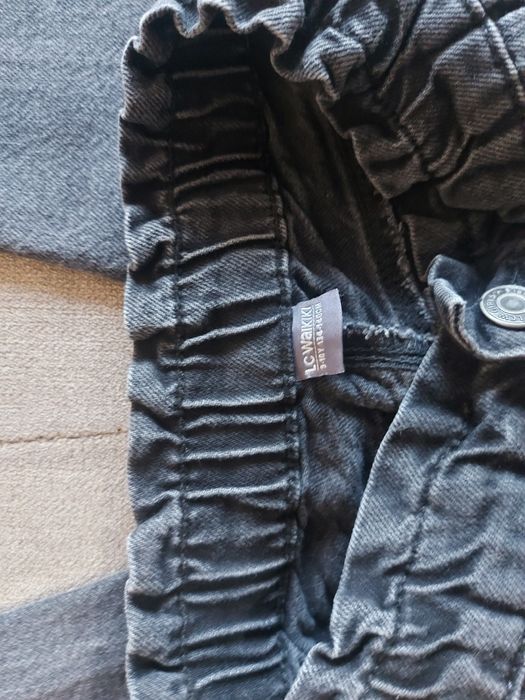 Детски дънки LC WAIKIKI