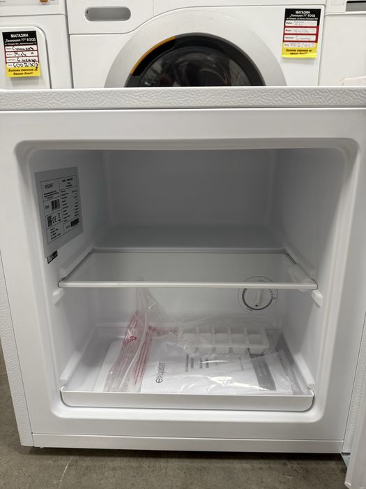 Нов !!! мини фризер exquisit 40 литра