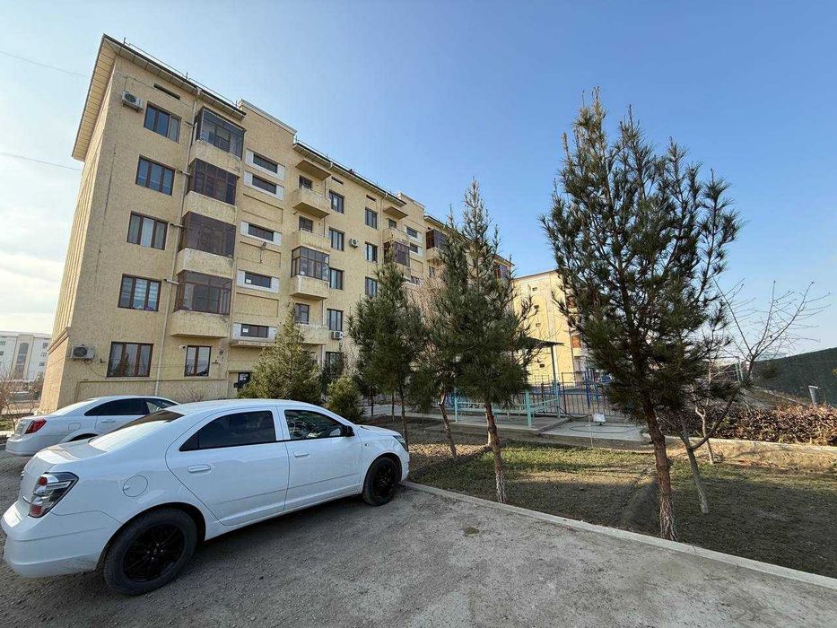 Арзон нархда 3 хонали коробка квартира сотилади Шарк кольцо