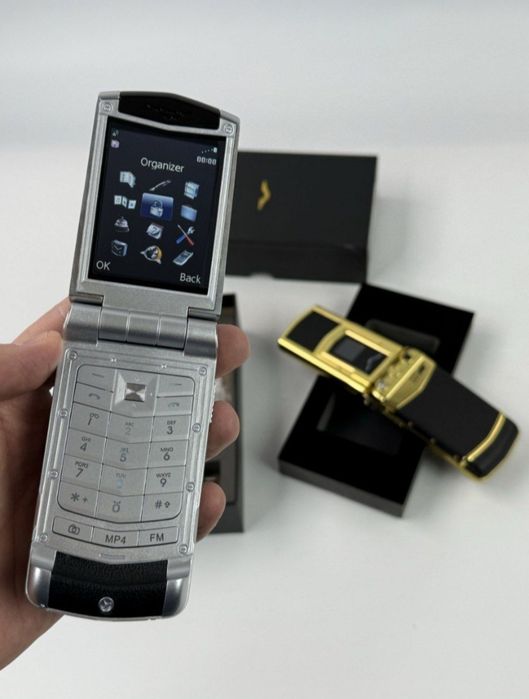 Vertu Ayxta Classik 2 SIM | Signature Yengi Dostavka bor | IPHONE