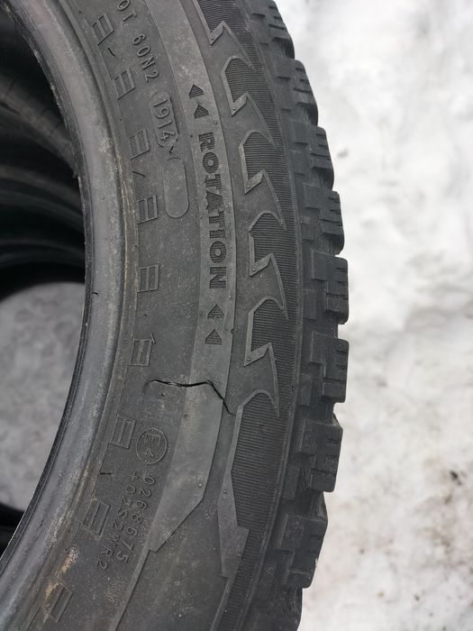 Продам зимние шины