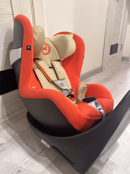 Автокресло Cybex Gold sirona M2