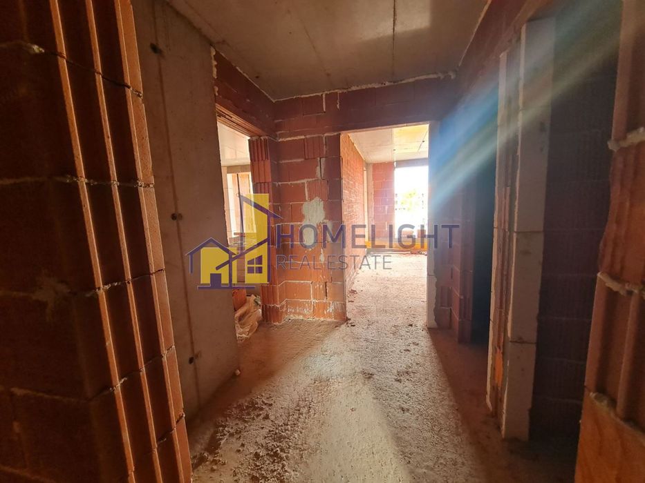 Тристаен апартамент в кв. Овча купел