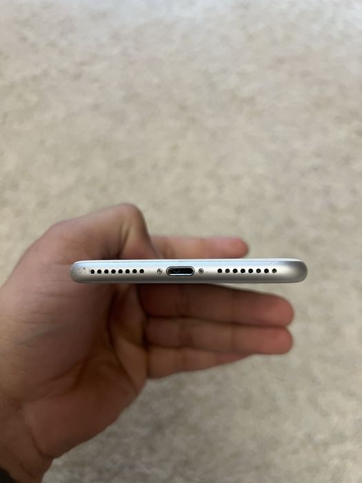 IPhone 8 Plus за части