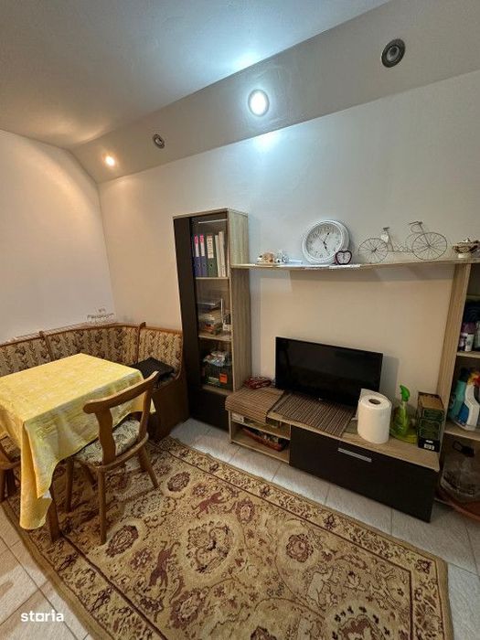 Apartament 2 camere, strada Horea, loc de parcare ! — fotografia 1