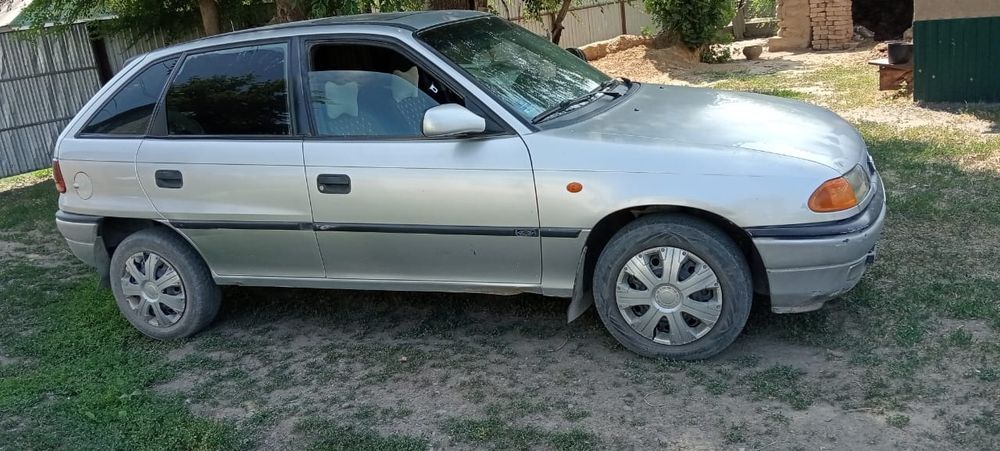 Опель астра хэтчбэк 1997г в