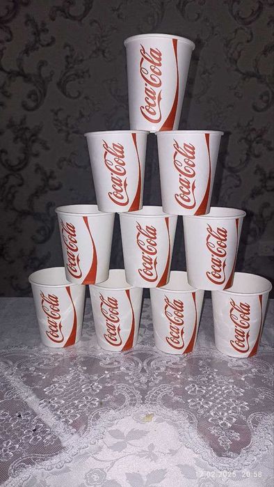 Стаканчики одноразовые  бумажные и пластиковые 200 мл