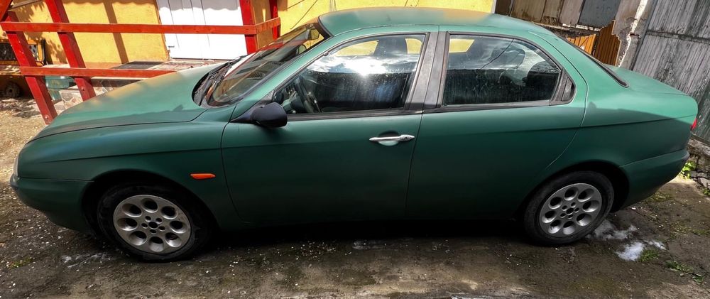 Alfa Romeo 156  .