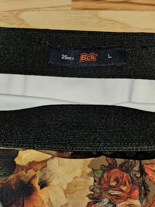 Fusta florala, office, pana la genunchi, conica, material elastic