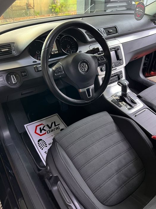 VOLKSWAGEN Passat CC 2011 — imagine 4