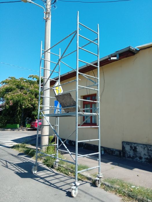 Închiriere schela metalică fixa și mobila transport