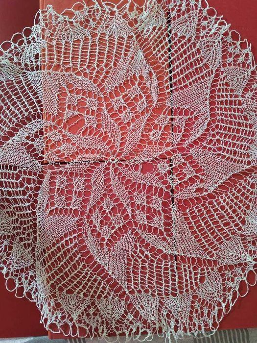 Антична среда на 20-ти век Салфетка плетена на една кука