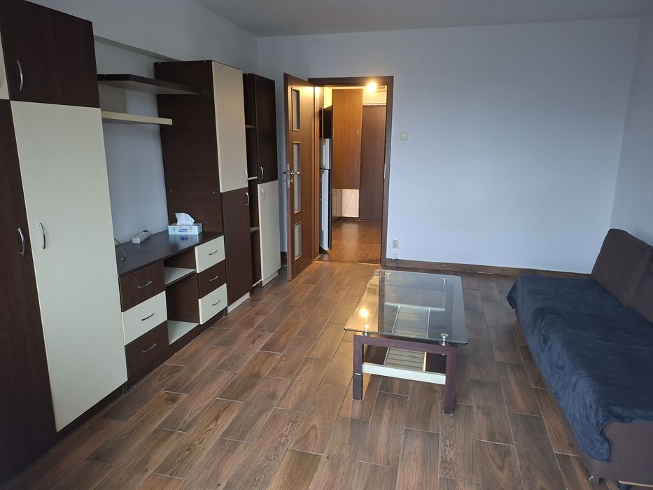 Proprietar Închiriez garsoniera