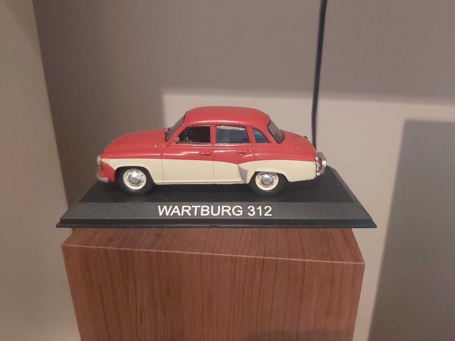 Wartburg 312 Macheta metal din colectia Masini de Legenda 1:43