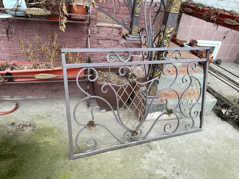 Продам перила решётка.
