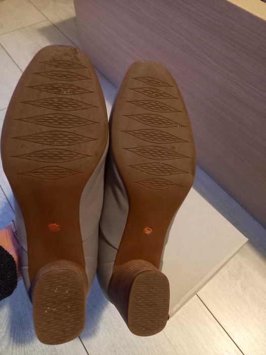 Дамски обувки Clarks