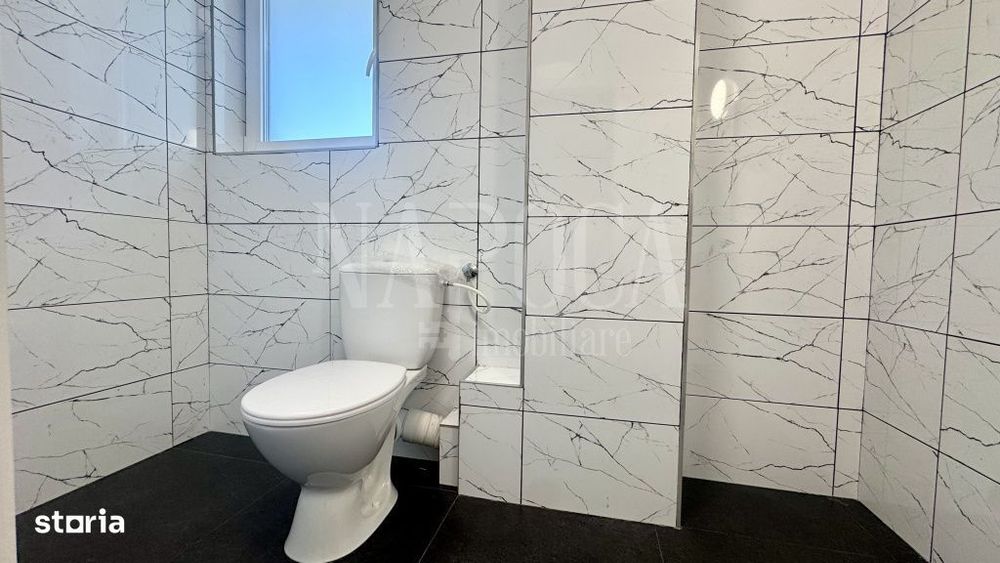 Apartament 3 camere de vanzare in Floresti