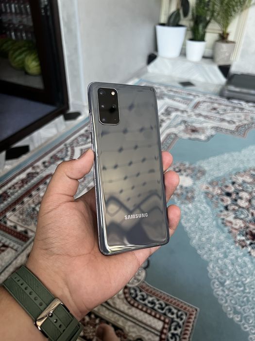 Samsung S20 Plus