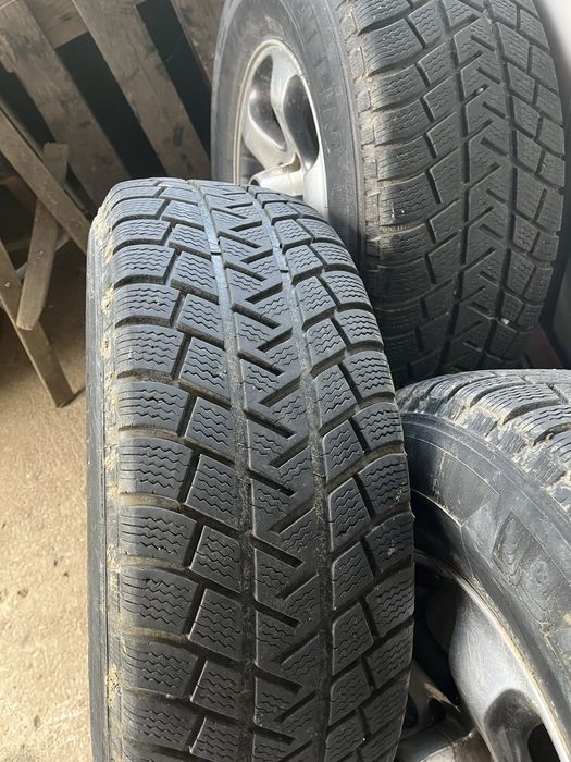 Vand anvelope Michelin 245/70 r16 M+S