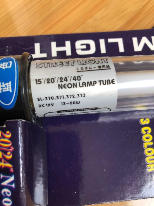 лампа неоновая 45 см, 12 вольт
