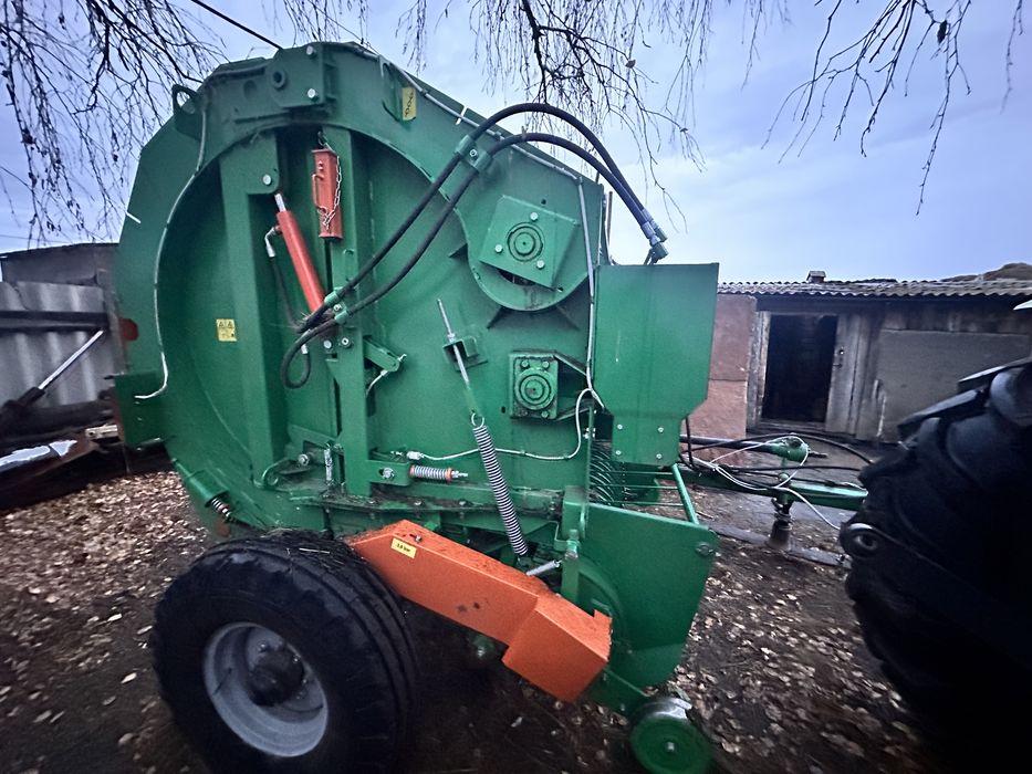 Продам прессподборшик ПР 150 М