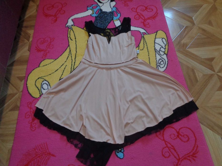 Vand rochie de vara pt dama 9.