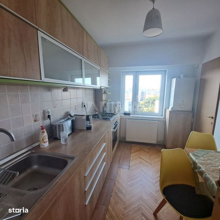 Apartament 3 camere decomandate, 82 mp, Piata Cipariu, parcare