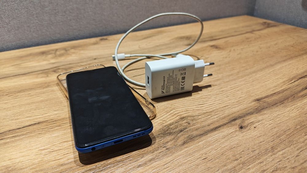 Vivo y53s смартфон