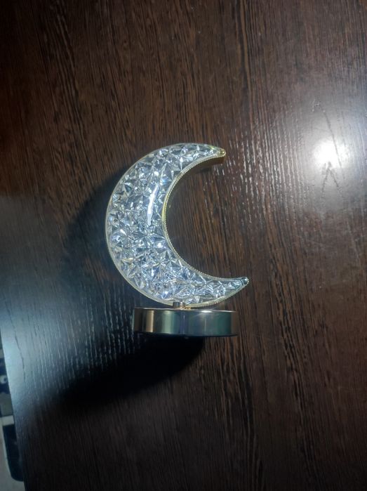 Настольная лампа луна