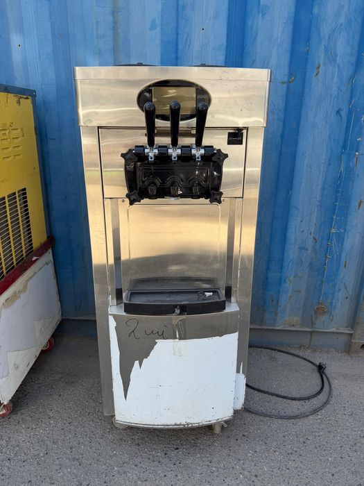 Фризер, мороженое аппарат сатылады б/у