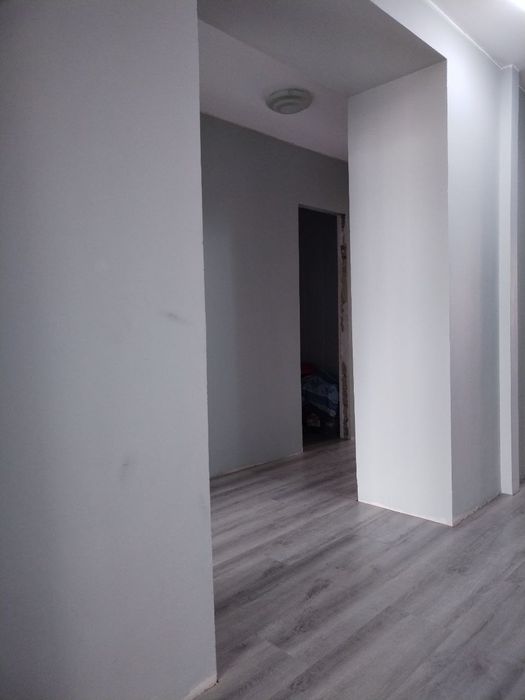 Продаётся 5 ком квартира в центре города Навои.