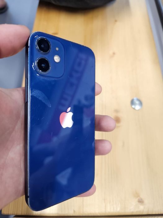 Iphone 12 mini blue
