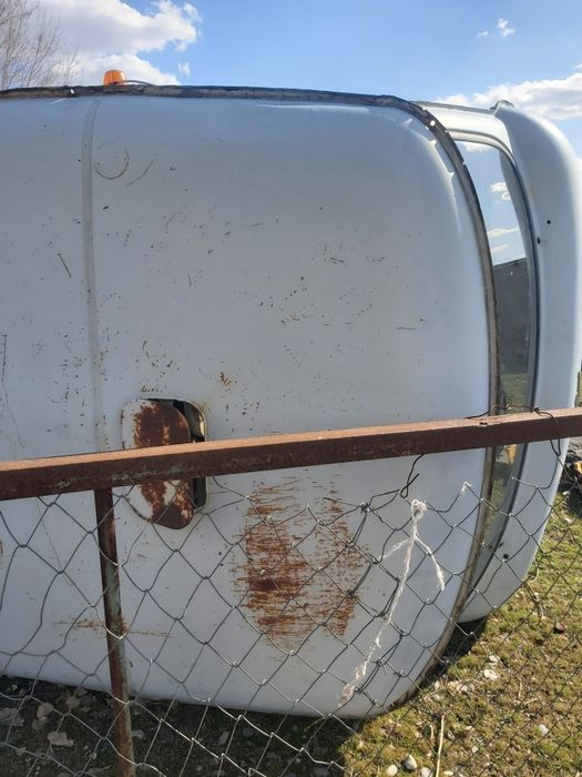 Продам переднюю часть кабины уаз