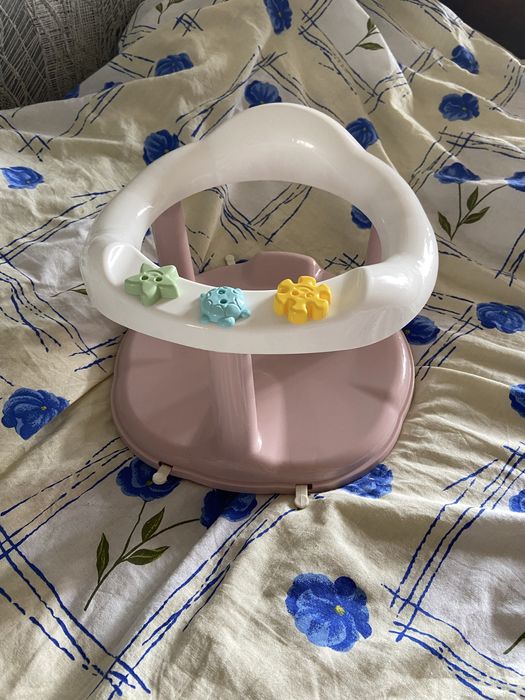 Детский стульчик для ванны