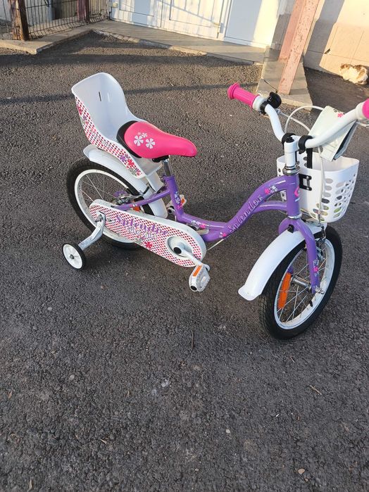 Bicicleta fete 3-5 ani